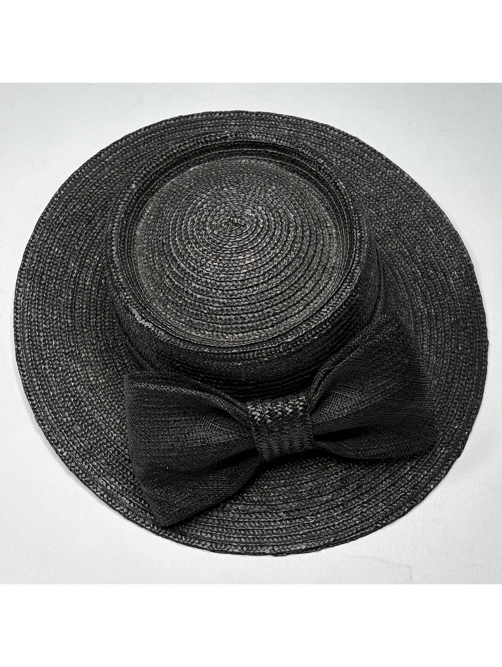 Betmar New York Vintage Black Woven Straw Bow Sun Hat